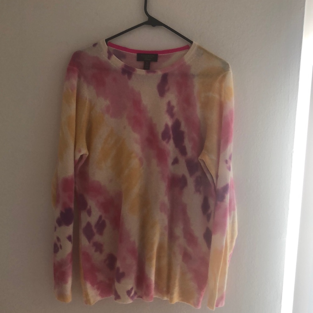 Cashmere sweater